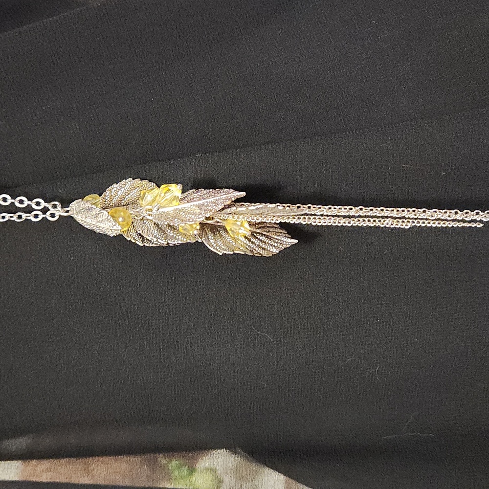 Paparazzi Silver & Yellow Leaf Necklace